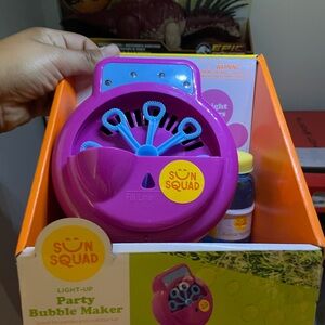 Sun Squad Purple Bubble Maker